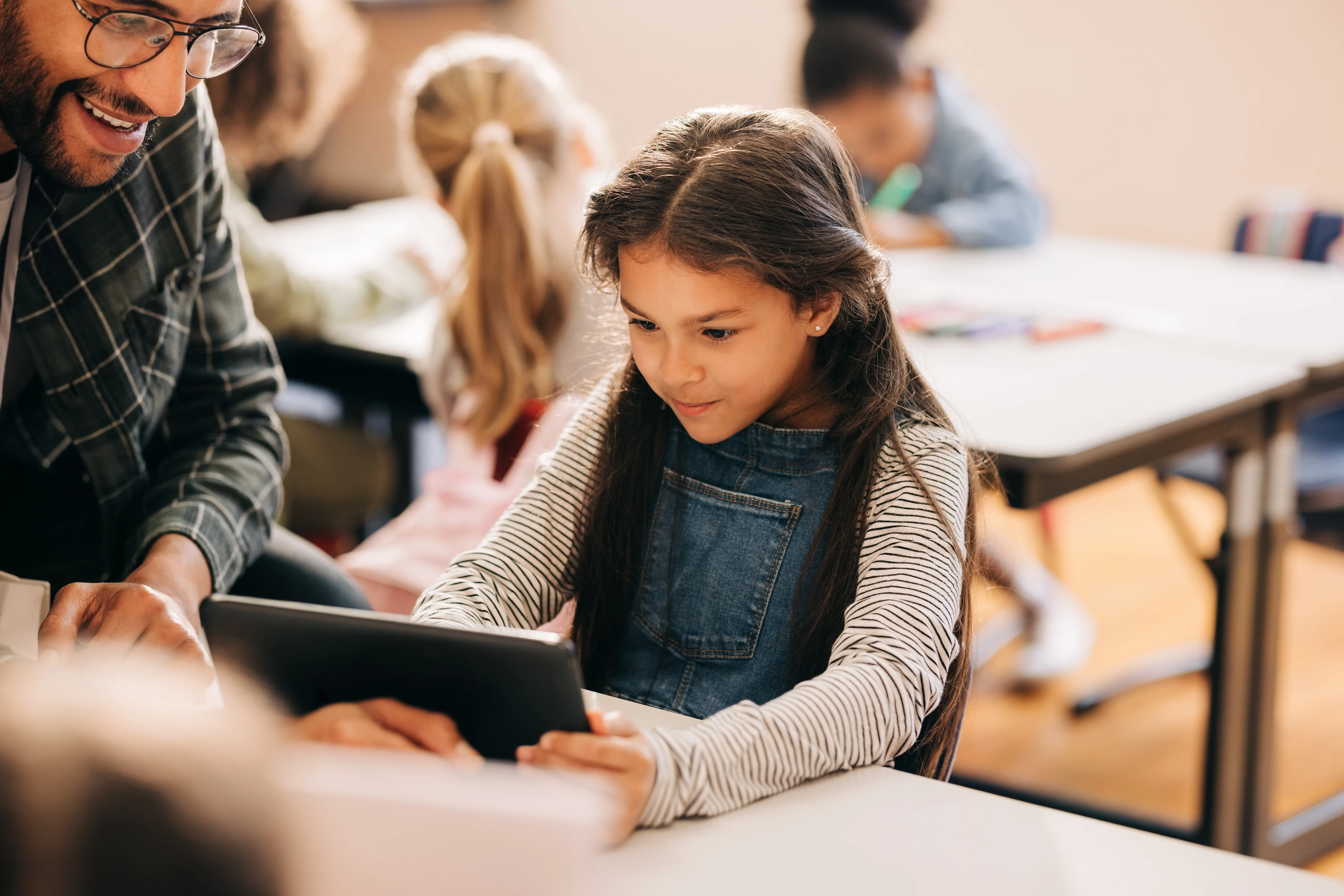 Brasil Plural – solução educacional regionalizada para o Ensino Fundamental