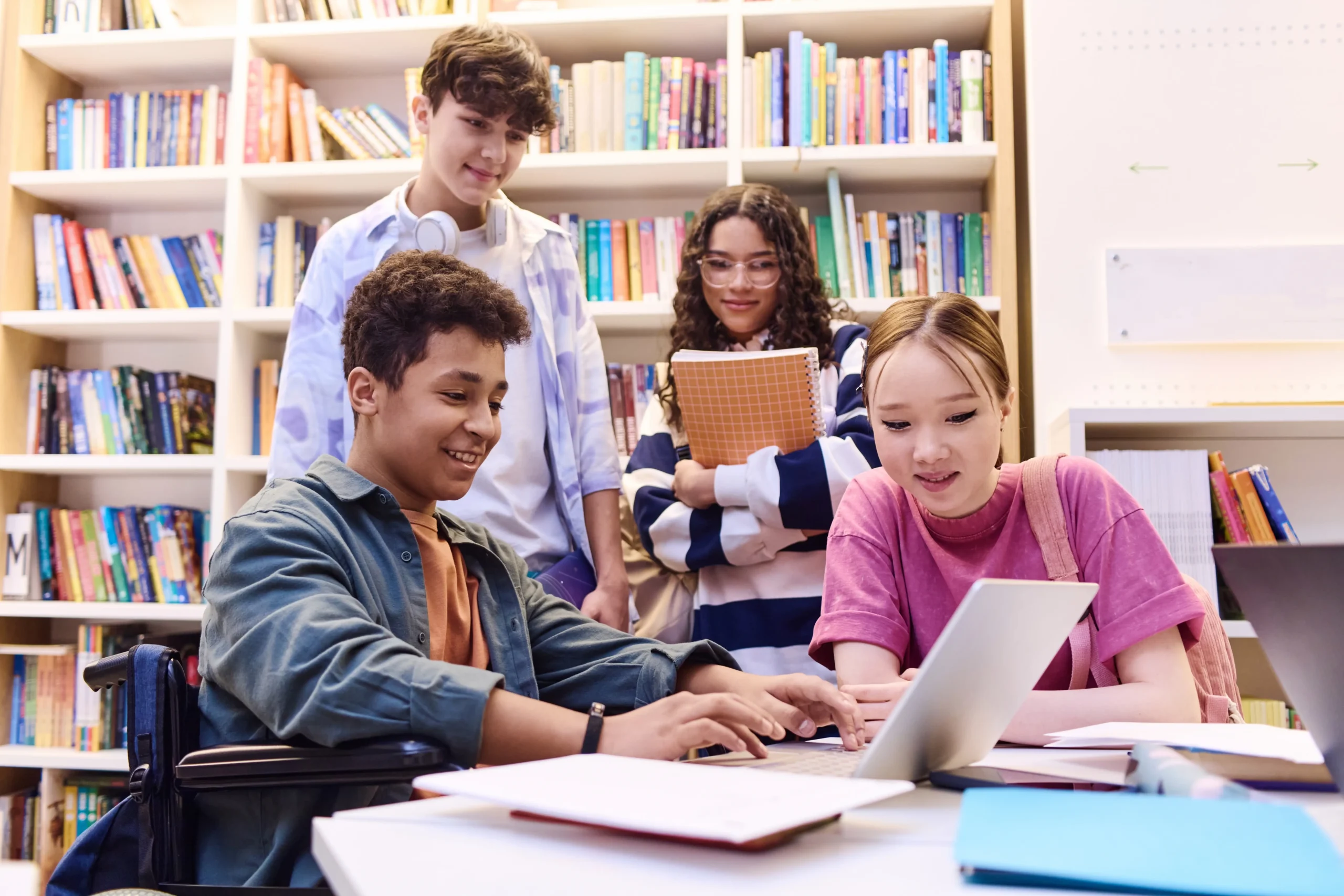 Sistema Maxi de Ensino – Pedagogia Afetiva alinhada à BNCC (rede pública)